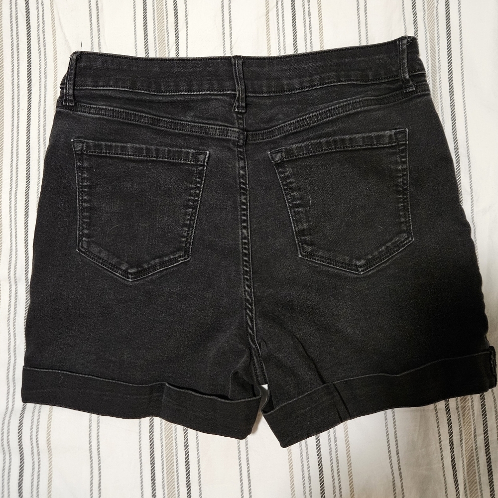 Nine West High Waist Black Shorts - Picture 4 of 4